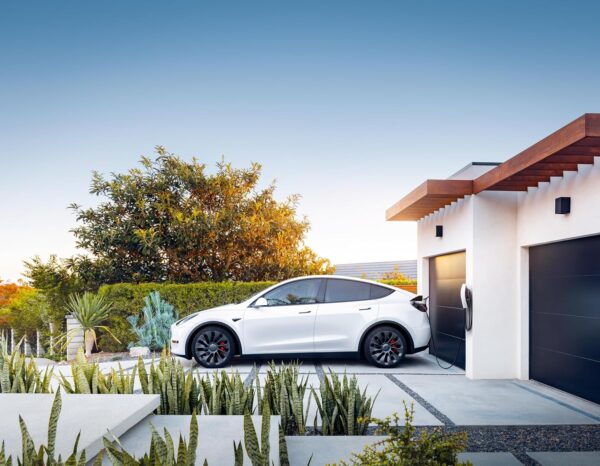 Tesla Wall Connector - Electric Vehicle (EV) Charger